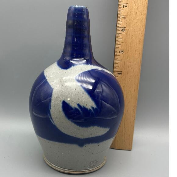Studio pottery Bud Vase Blue Stoneware stamped signed - Picture 4 of 4